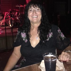 Meet your Posher, Debra